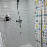شقة Tiny White