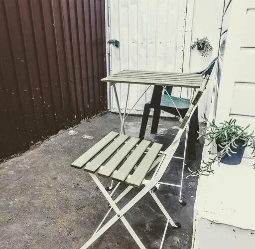 Tiny White Bukurešť