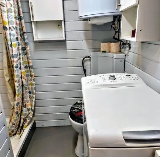 Tiny White * Bukurešť